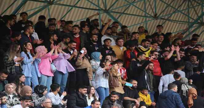 TFF 3. Lig: Gümüşhane Sportif Faaliyetler: 2 - Yeşilyurt D.Ç Ofspor: 3