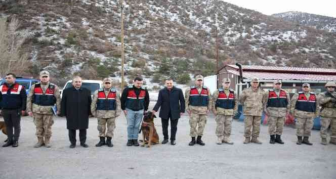 Vali Taşbilek'ten yeni yıl ziyaretleri