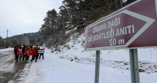 Çığ faciasında ölenler Zigana Dağı'nda anıldı