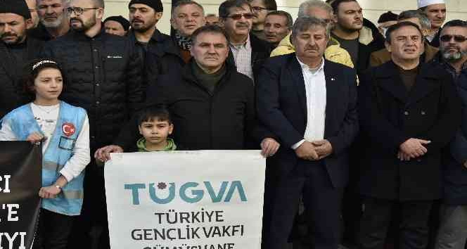 Kur'an-ı Kerim'e yapılan saygısızlık Gümüşhane'de protesto edildi
