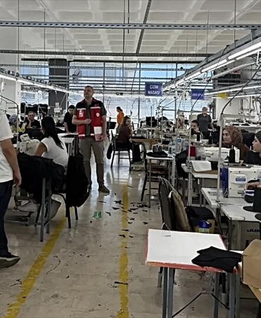 Tekirdağ'da tekstil çalışanlarına madde bağımlılığıyla mücadele eğitimi verildi