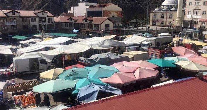 Pazaryeri Karşıyaka’ya taşındı