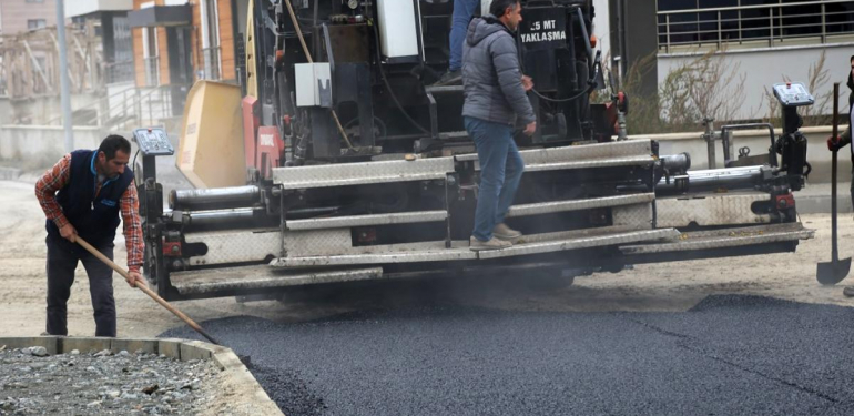 Erzincan Belediyesi çalışmalarına devam ediyor