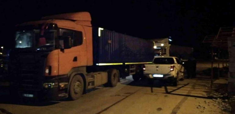 Trabzon’da belirlenen limitlerin altında avlanan 20 ton hamsiye el konuldu