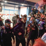 trabzonspora-coskulu-karsilama-BZqje6CI.jpg