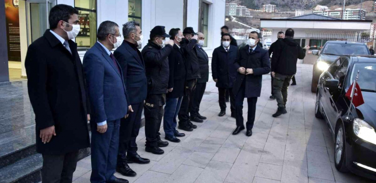 Gümüşhane’nin 81 yıllık polis karakolu yeni binasına taşındı