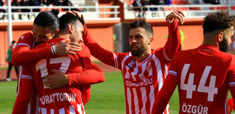 TFF 3. Lig: Gümüşhane Sportif Faaliyetler: 4 Kardemir Karabükspor: 0