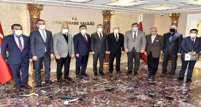 Gümüşhane'de eğitime destek veren başkanlara teşekkür belgesi