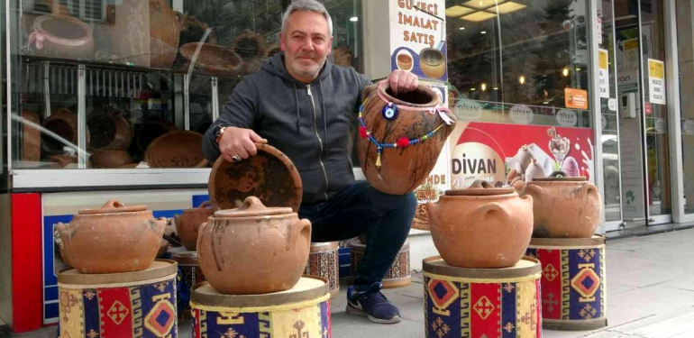 Coğrafi tescilli “Dölek Güvecine” Ramazan dopingi