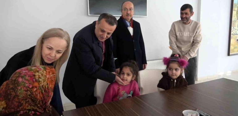 49 depremzede Gümüşhane Üniversitesi Toplumsal Tesisleri’ne yerleştirildi