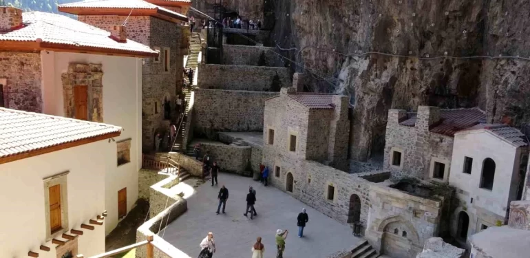 Doğu Karadeniz Bölgesi turizm destinasyonları Arap turistlerin ilgisini çekiyor