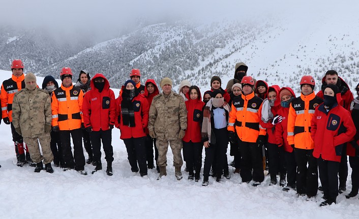 Zigana’da öğrencilere tatbikat #haberi, #haberleri, #Gümüşhane #haber