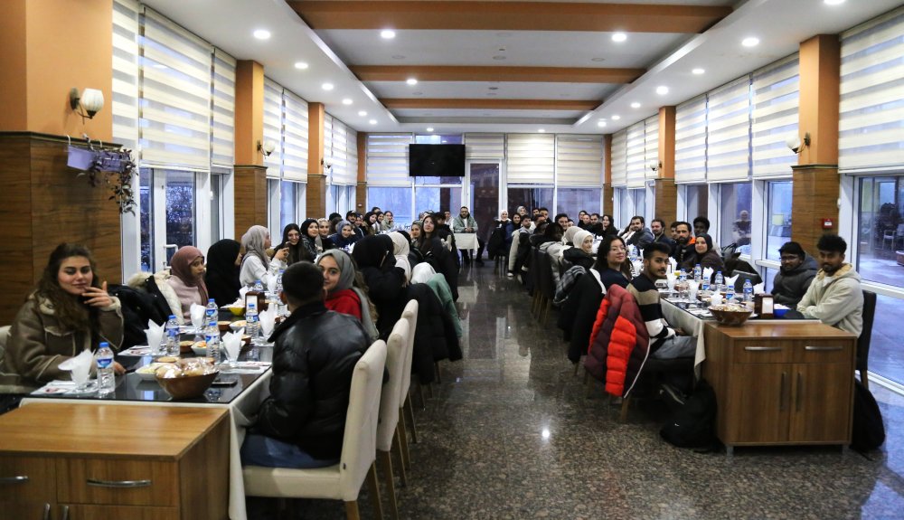 Öğrenciler iftar yemeğinde buluştu #haberi, #haberleri, #Gümüşhane #haber