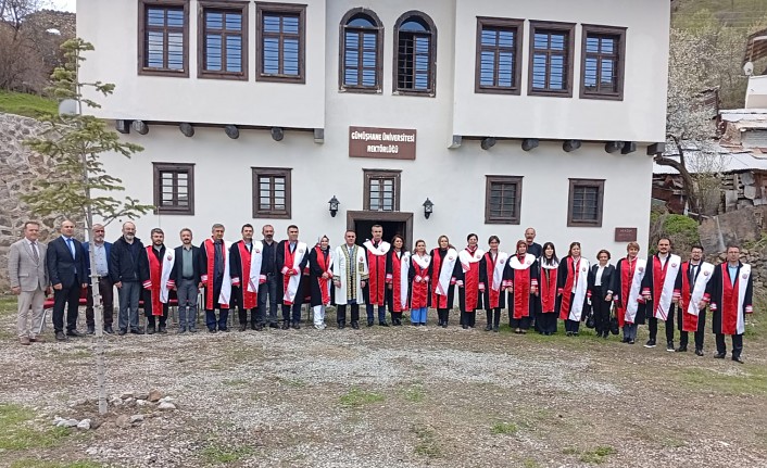 Rektör Yıldız, ilk senato toplantısını Şehr-i Süleymaniye’de yaptı #haberi, #haberleri, #Gümüşhane #haber