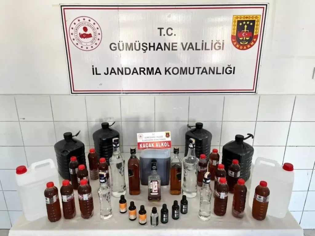 Gümüşhane'de Sahte İçki Operasyonu: 30 Litre Etil Alkol Ele Geçirildi