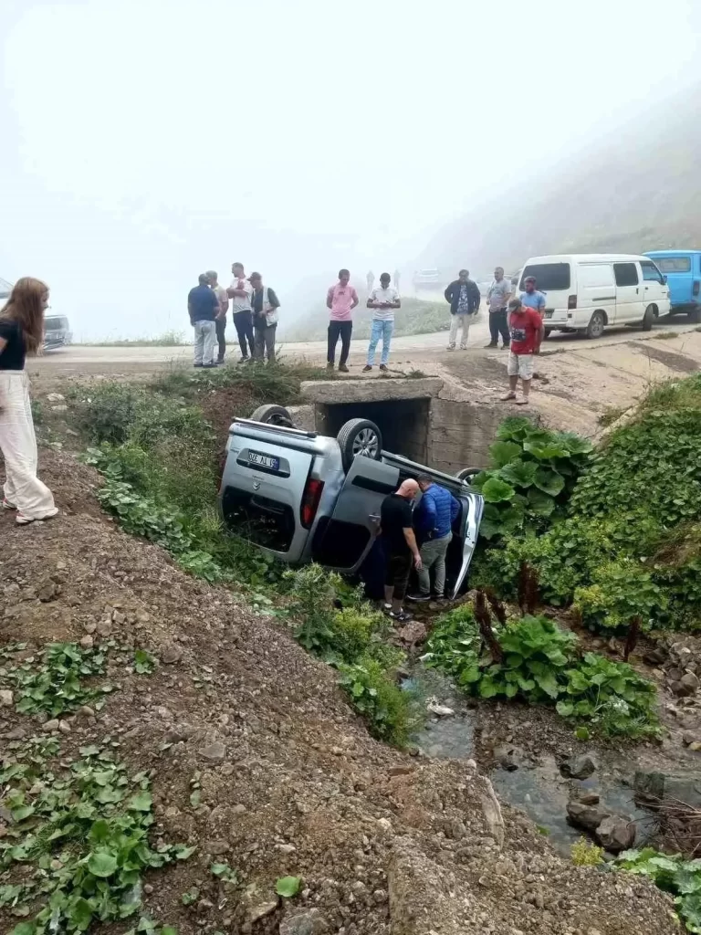 Gümüşhane'de Trafik Kazası: 4 Yaralı