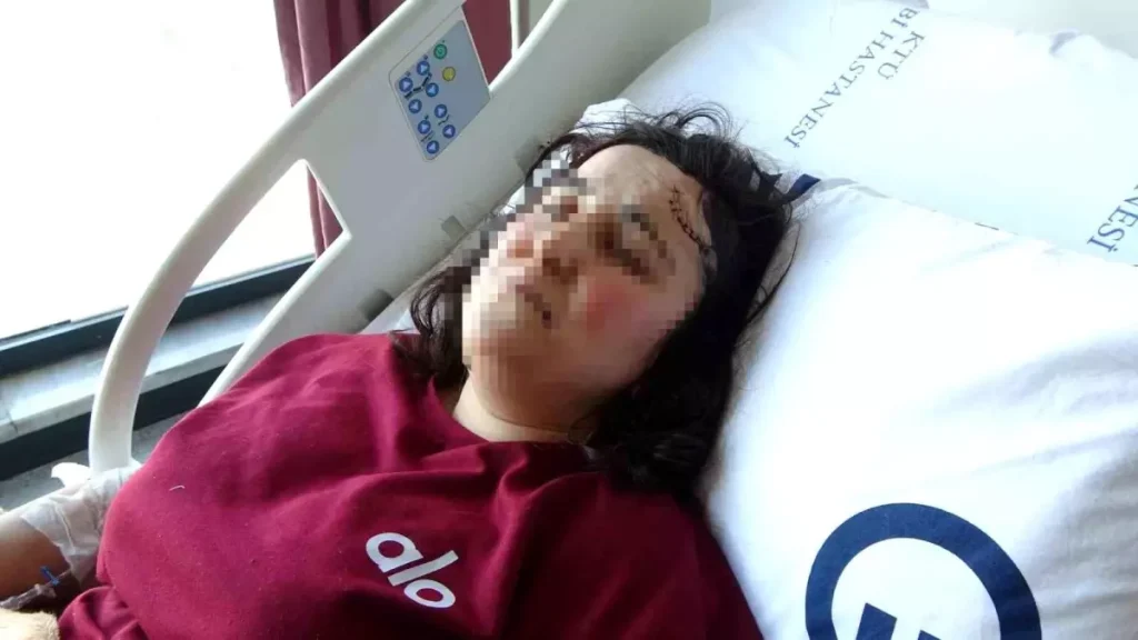 Boşanma Aşamasındaki Kadına Bıçaklı Saldırı
