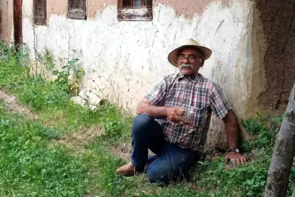 Gümüşhane'de yalnız yaşayan yaşlı adam camide ölü bulundu