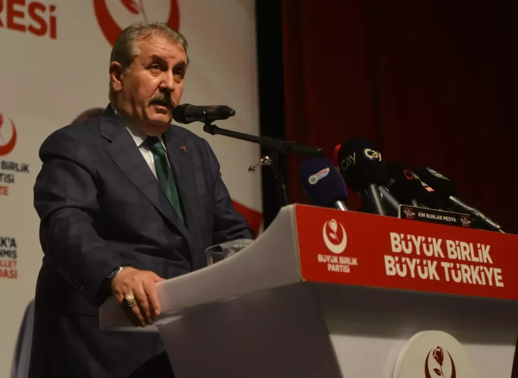 Destici: Asgari ücret 33 bin lira seviyesine gelmeli