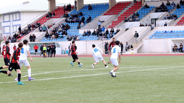 AİÇÜ’de bahar şenlikleri spor heyecanıyla başladı