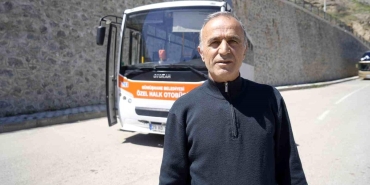 Gümüşhane'de fenalaşan yolcu hastaneye dolmuşla yetiştirildi