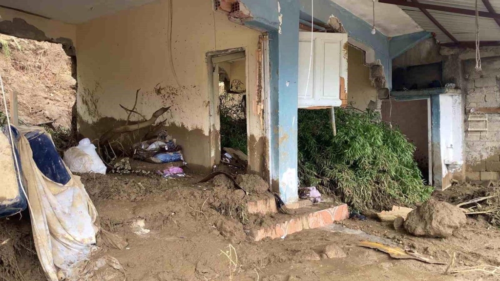 Annesinin güvenli diye gönderdiği ev, duvarın çökmesiyle 15 yaşındaki çocuğa mezar oldu