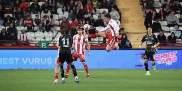 Antalyaspor ile Alanyaspor golsüz berabere kaldı