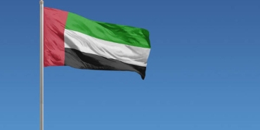 BAE, İran, Lübnan ve Irak'a Seyahatleri Yasakladı