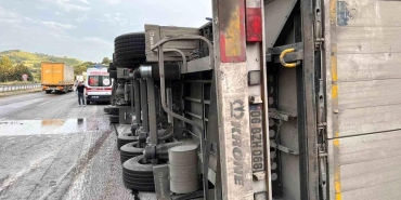 Balıkesir'de tır kazası: 1 yaralı