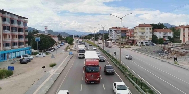Bayram yolculuğu başladı: Yollarda yoğunluk arttı