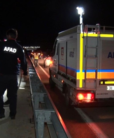Bir kişinin Kızılırmak'a düştüğü ihbarı ekipleri harekete geçirdi