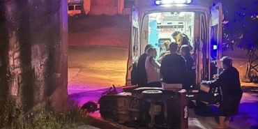 Boyabat’ta Motosiklet İstinat Duvarına Çarptı: Sürücü Ağır Yaralı