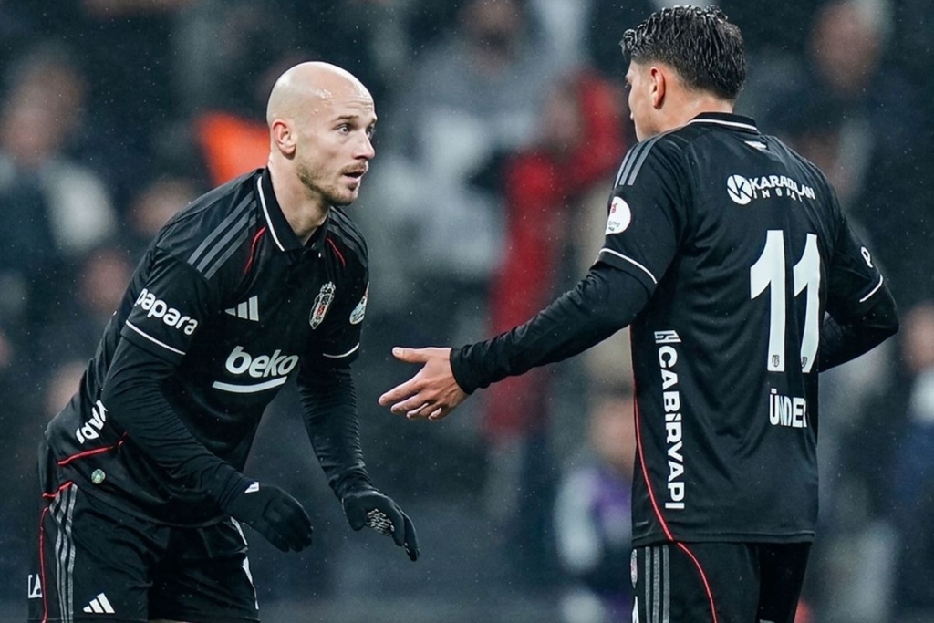 Cengiz Ünder ve Vaclav Cerny'e kötü haber