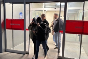 Eskişehir'deki Yolsuzluk Operasyonunda Gözaltına Alınan Şüpheliler Sağlık Kontrolünden Geçirildi