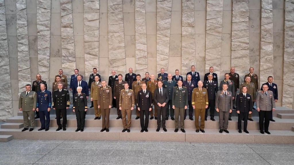 Genelkurmay Başkanı Orgeneral Bayraktaroğlu, NATO Türk Askeri Temsil Heyeti Başkanlığı'nı ziyaret etti