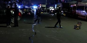 İstanbul'da ‘dur’ ihtarına uymayan şüpheliler kovalamacayla yakalandı