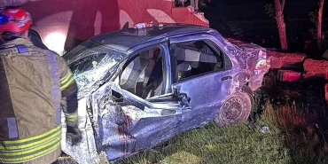 Muş'ta aynı otomobilde bulunan 4 kız kardeş kaza geçirdi: 1 ölü