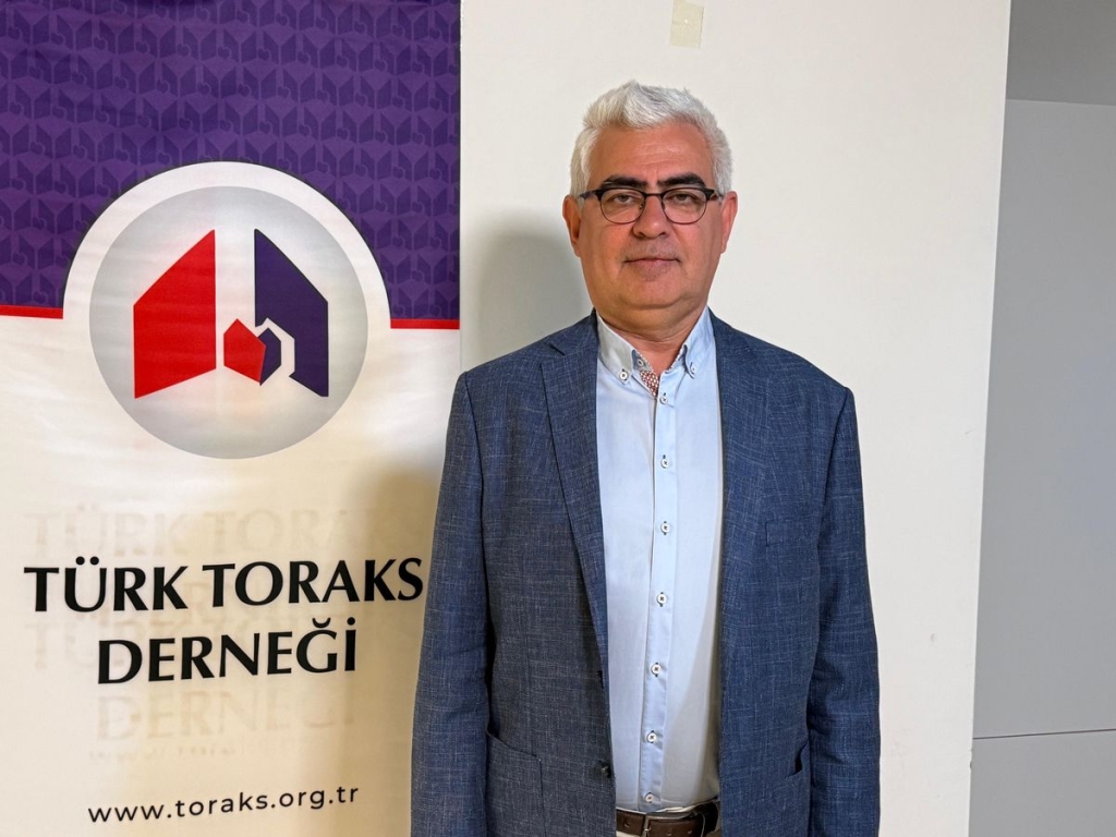 'Sanal medyanın yaygınlaşması, bağımlılıkların da artmasına yol açıyor'
