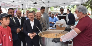 Gümüşhane'de aşure ikram edildi - Haberler