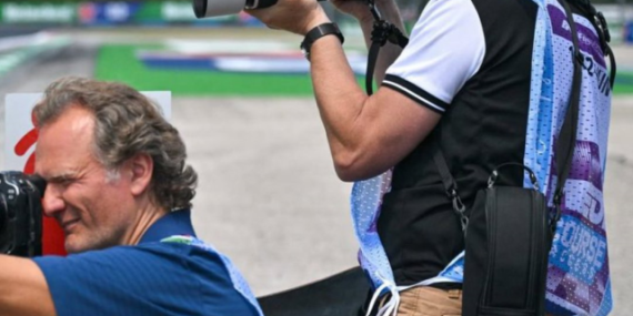 Çekya Cumhurbaşkanı Petr Pavel, koltuğunu bırakıp Formula 1'de foto muhabiri oldu
