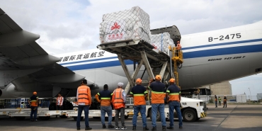 Çin'in Gönderdiği İlk Parti Deprem Yardım Malzemesi Venezuela'ya Ulaştı