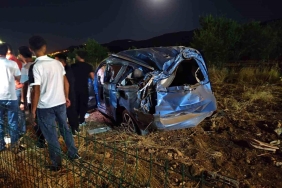 Gercüş'te hurdaya dönen araçtan burnu bile kanamadan çıktı