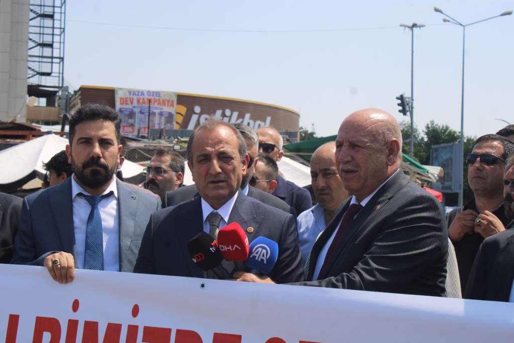 MHP'li Küçük: Diyarbakırlı hemşehrilerimiz bu meseleye sahip çıkıyor