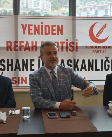 Yeniden Refah Partisi Genel Başkan Yardımcısı Kılıç, Gümüşhane'de ziyaretlerde bulundu
