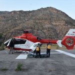 86 yaşındaki felçli hasta ambulans helikopterle Gümüşhane'ye nakledildi