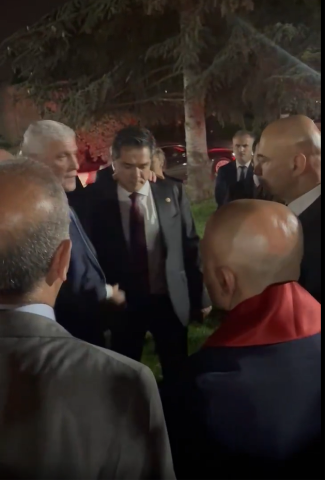 İYİ Parti Genel Başkanı Dervişoğlu çerçeve yasaya hayır diyen vekillere tek tek teşekkür etti