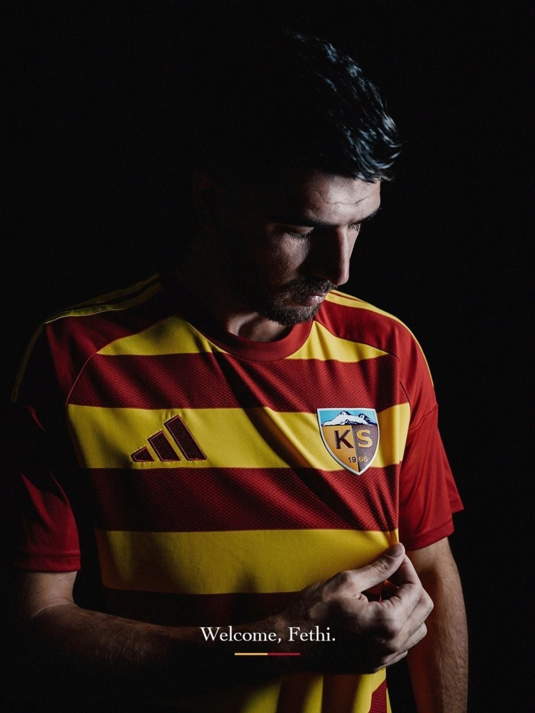 Kayserispor, Fethi Özer ile 1 Yıllık Sözleşme İmzaladı
