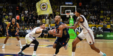 Fenerbahçe, Bayern Münih'i darmadağın etti