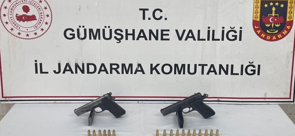 Gümüşhane'de 2 ruhsatsız tabanca ele geçirildi