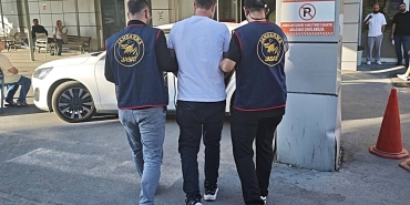 Hapis cezasıyla aranan 2 firari İstanbul’da yakalandı